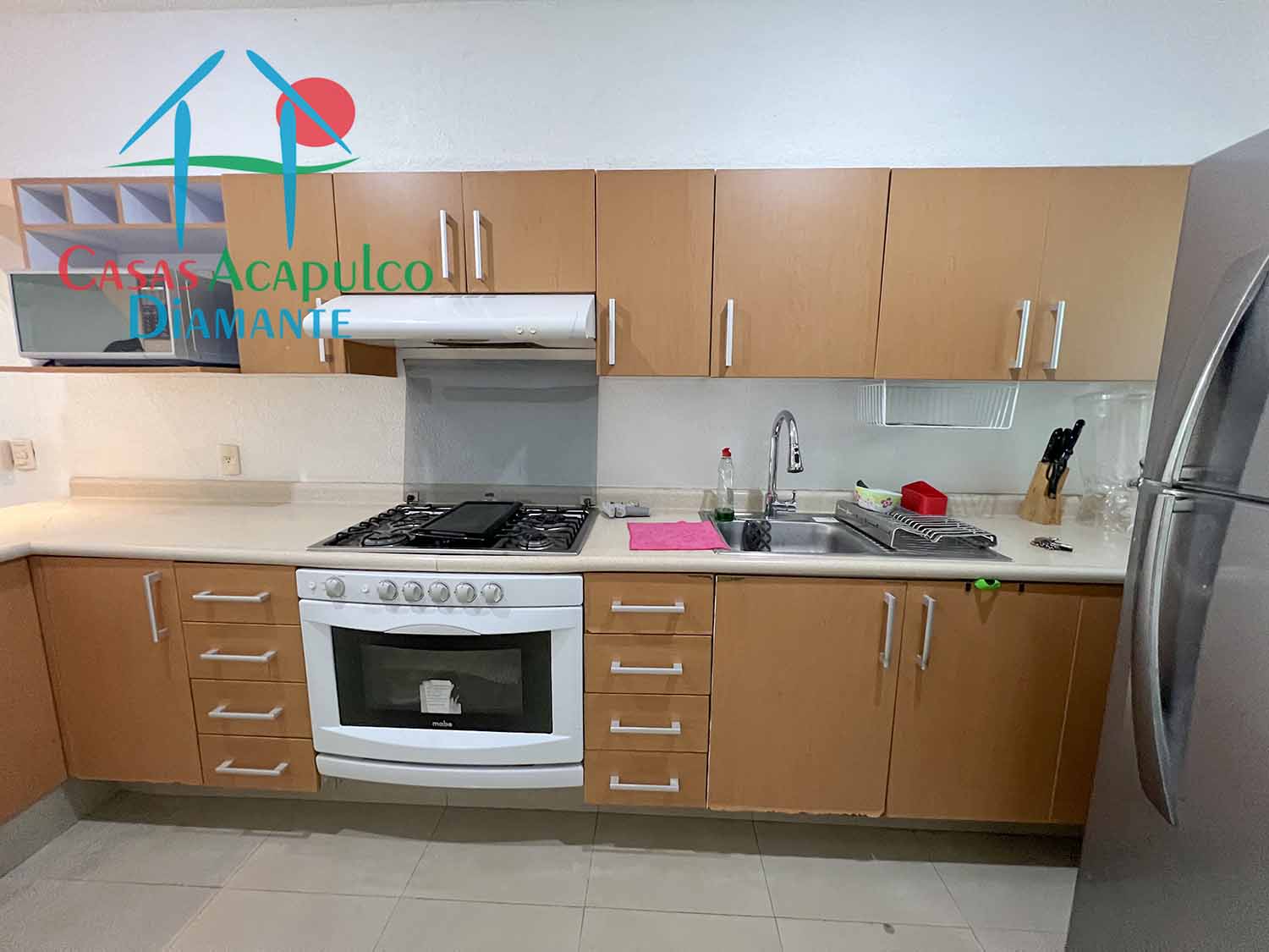 Diamante Lakes Rubí 207 - Cocina 3